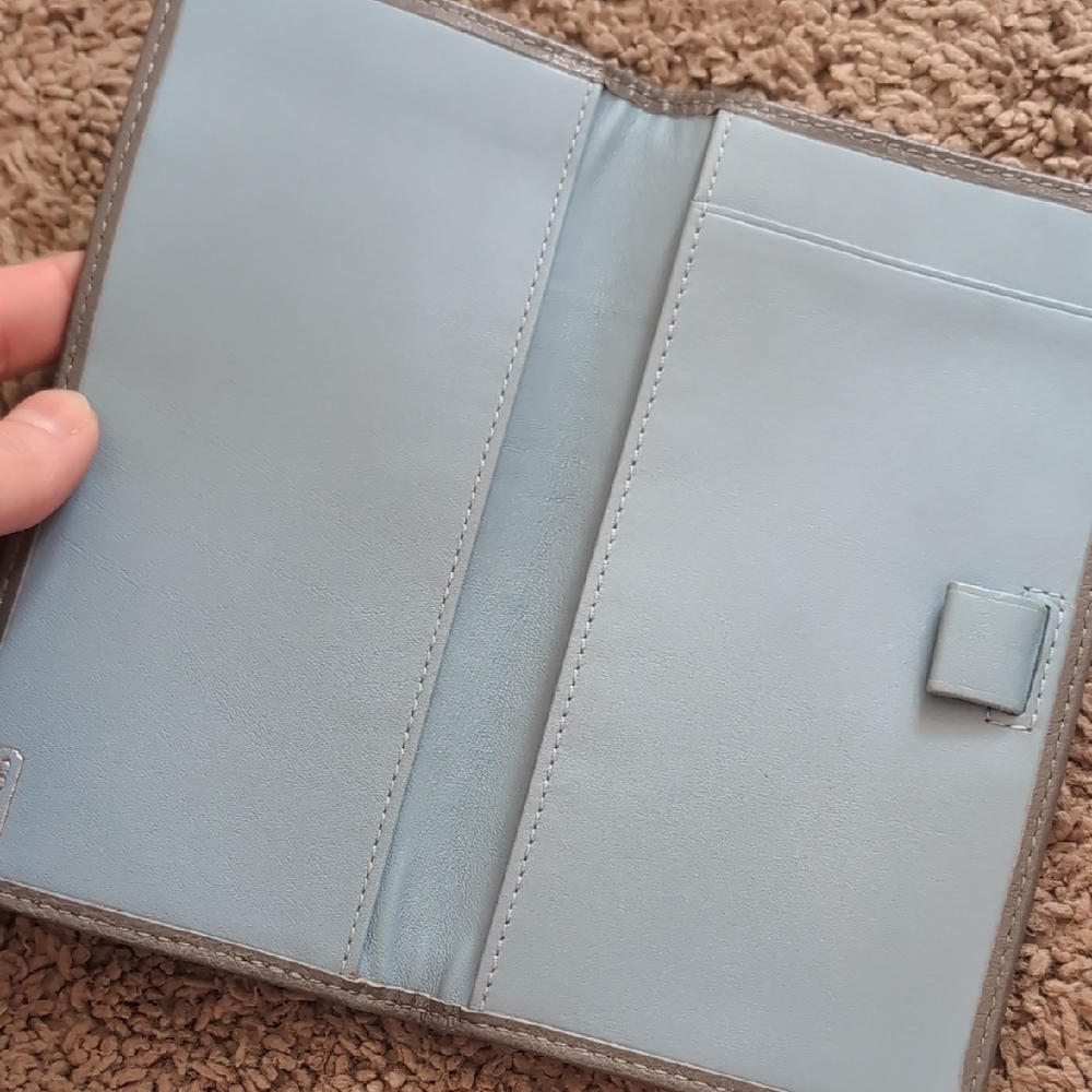 Gray Patterned Wallet - Picture 5 of 7